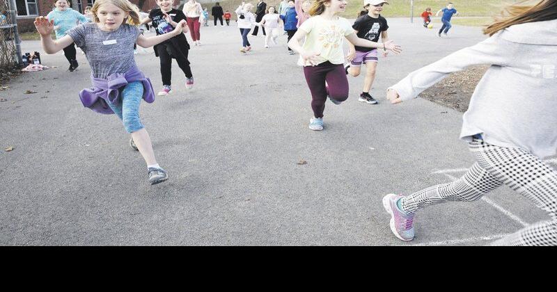 Program helps local girls maintain physical fitness