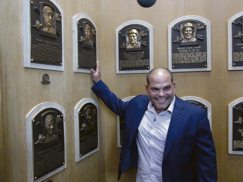 Ex-Tiger Pudge Rodriguez elected to Baseball Hall of Fame