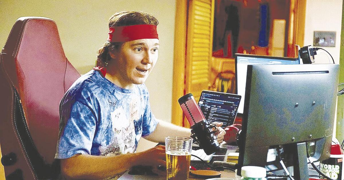 Cavorting Idiot Movies: More financial escapades cavort in ‘Dumb Money’ | Lifestyles ...