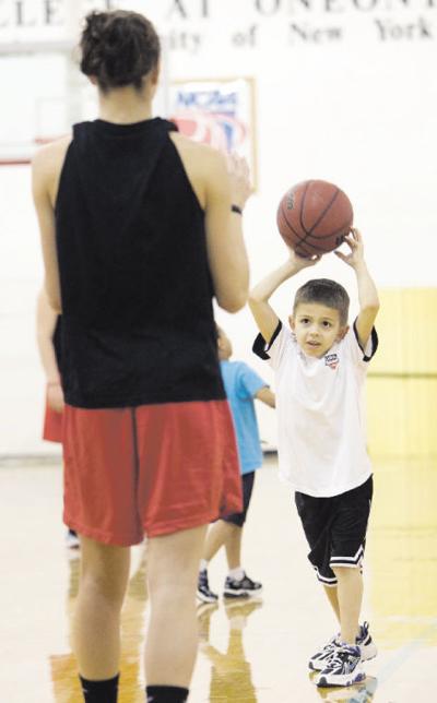 Suny Oneonta Athletes Teach Younger Students Ways To Play Sports