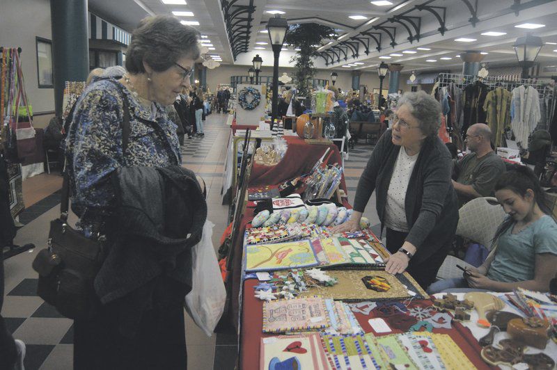 Annual craft show attracts large crowd