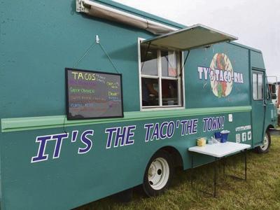 Truck Treks Around Region With Tasty Tacos Business News Thedailystar Com