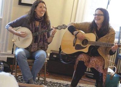 Coffeehouse to feature local duo in harmonious mix