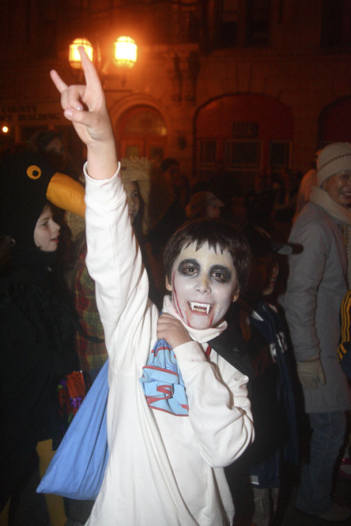 images_sizedimage_305081924
