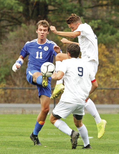 Oram leads CV-S past SK; Patriots advance to section final