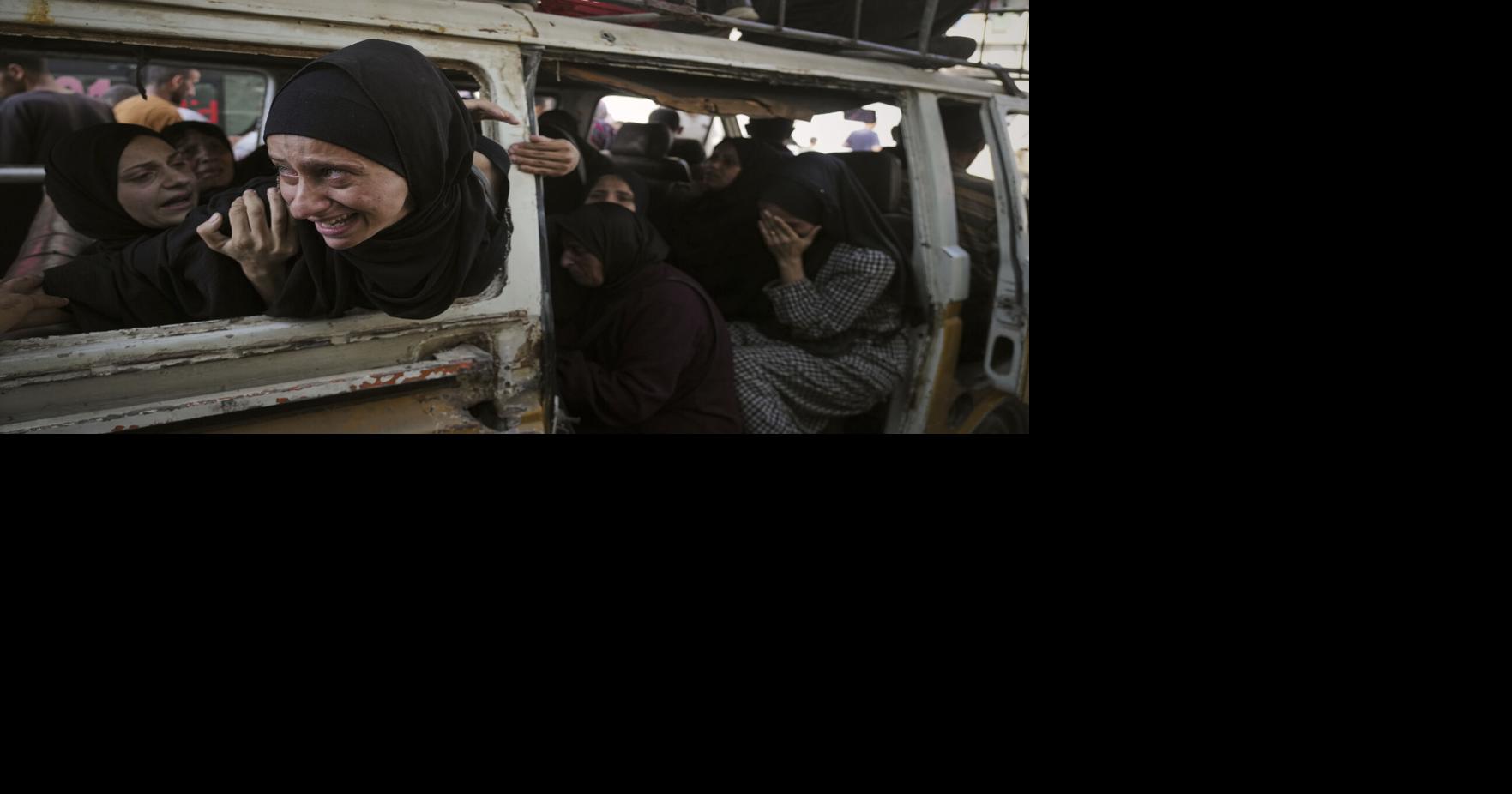 Photos show Palestinian suffering as Israeli troops push deeper into central Gaza