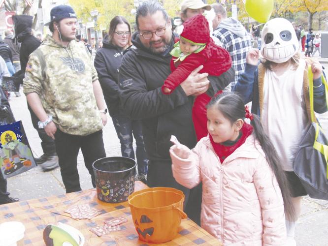 Halloween parade draws thousands to downtown Oneonta Local News Halloween parade draws thousands to downtown Oneonta Local News