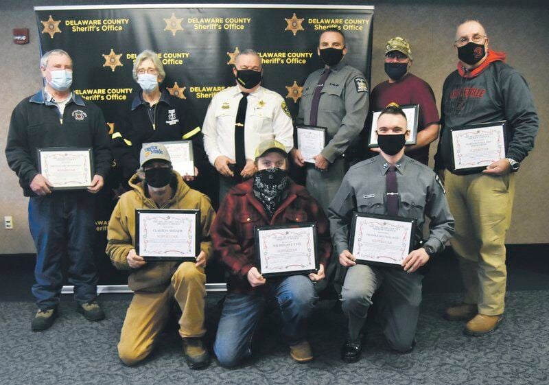 Sheriff Honors Superstars For Saving Man S Life Local News Thedailystar Com