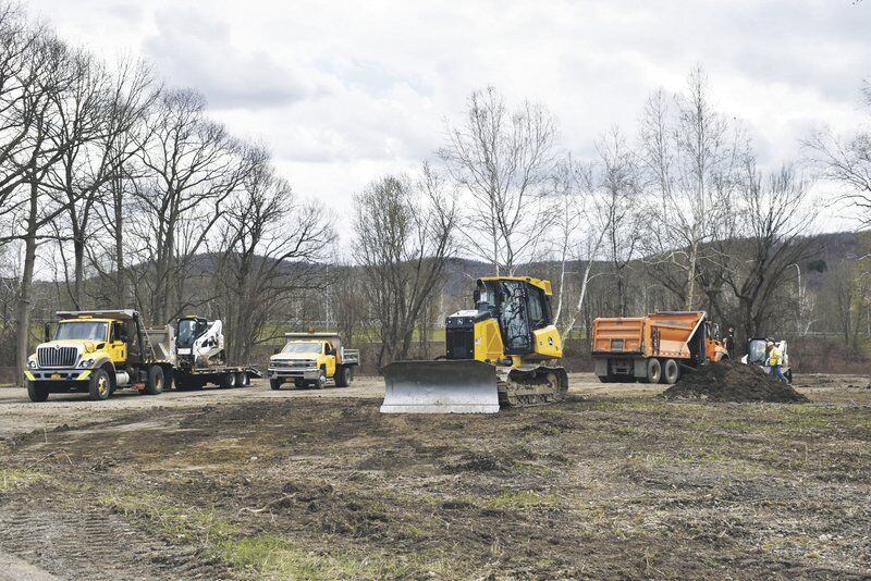 Construction begins on Neahwa dog park