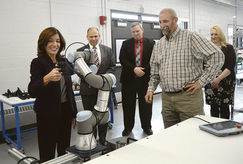Lt. Gov. Hochul visits BOCES lab in Milford