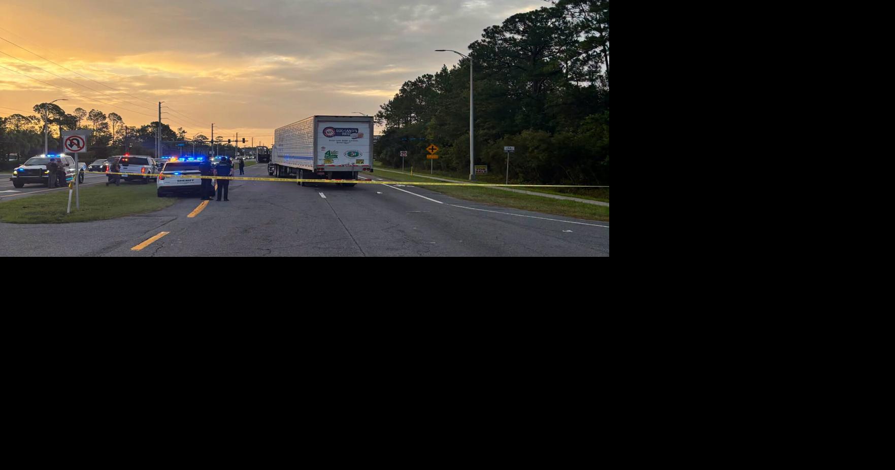 Man fleeing immigration officers in Florida is struck and killed by tractor trailer, police say