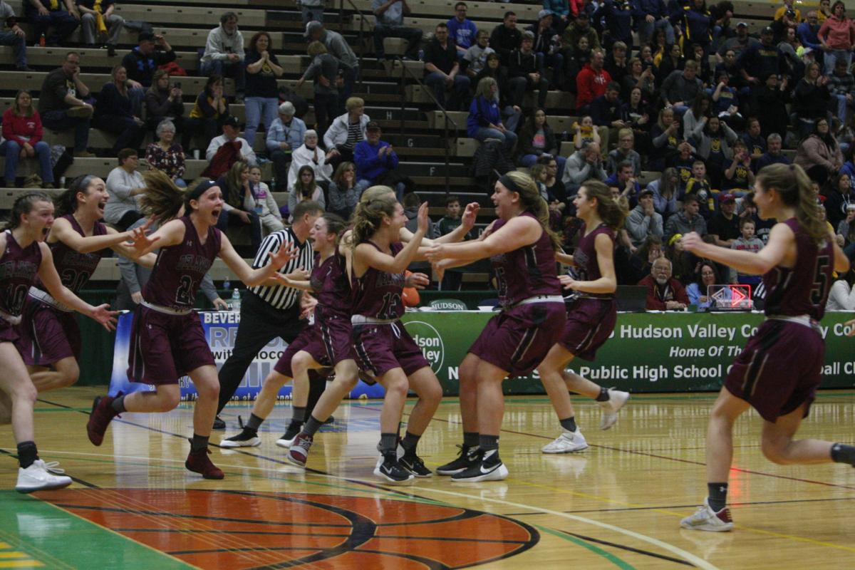 Delhi Wins Class D State Title High School Sports Thedailystar Com