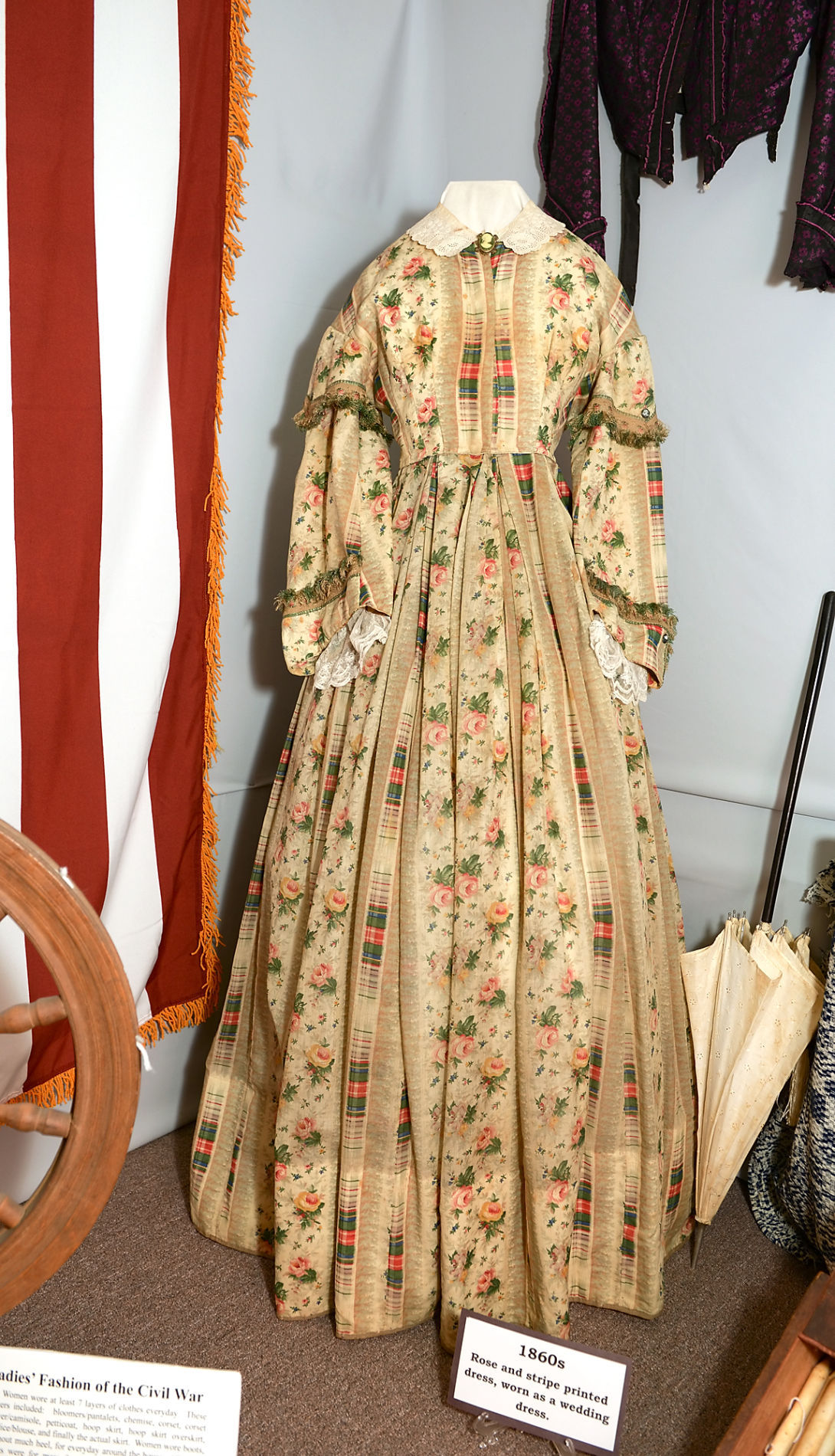 Bridal Season Antique Wedding Dresses Now On Exhibit At Museum