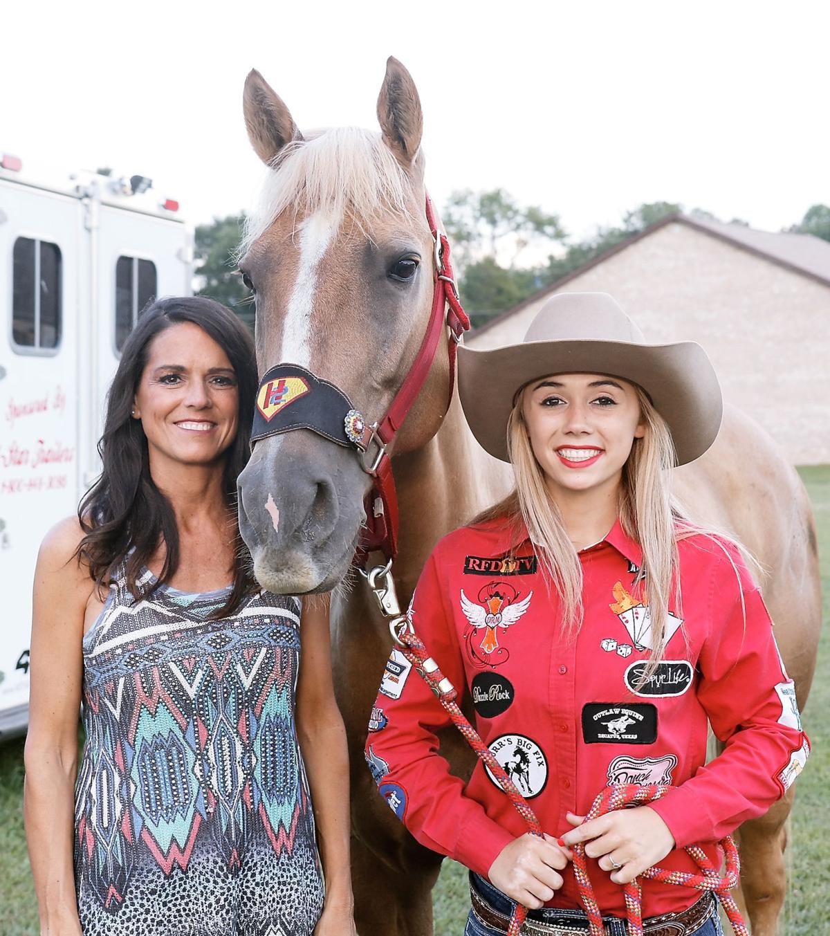 World champion: Maryville teen secures place at top of barrel racing