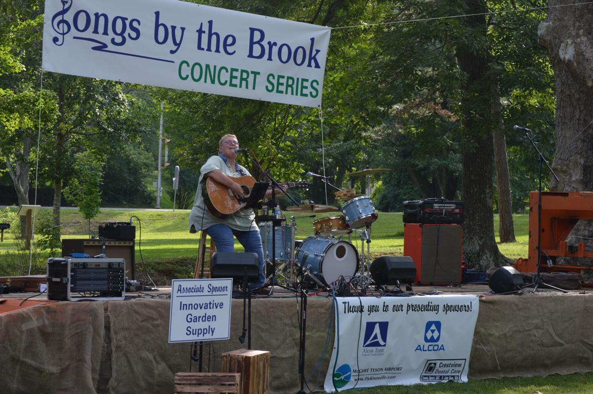 SPRINGBROOK SERENADE Alcoa park serves as perfect backdrop for concert