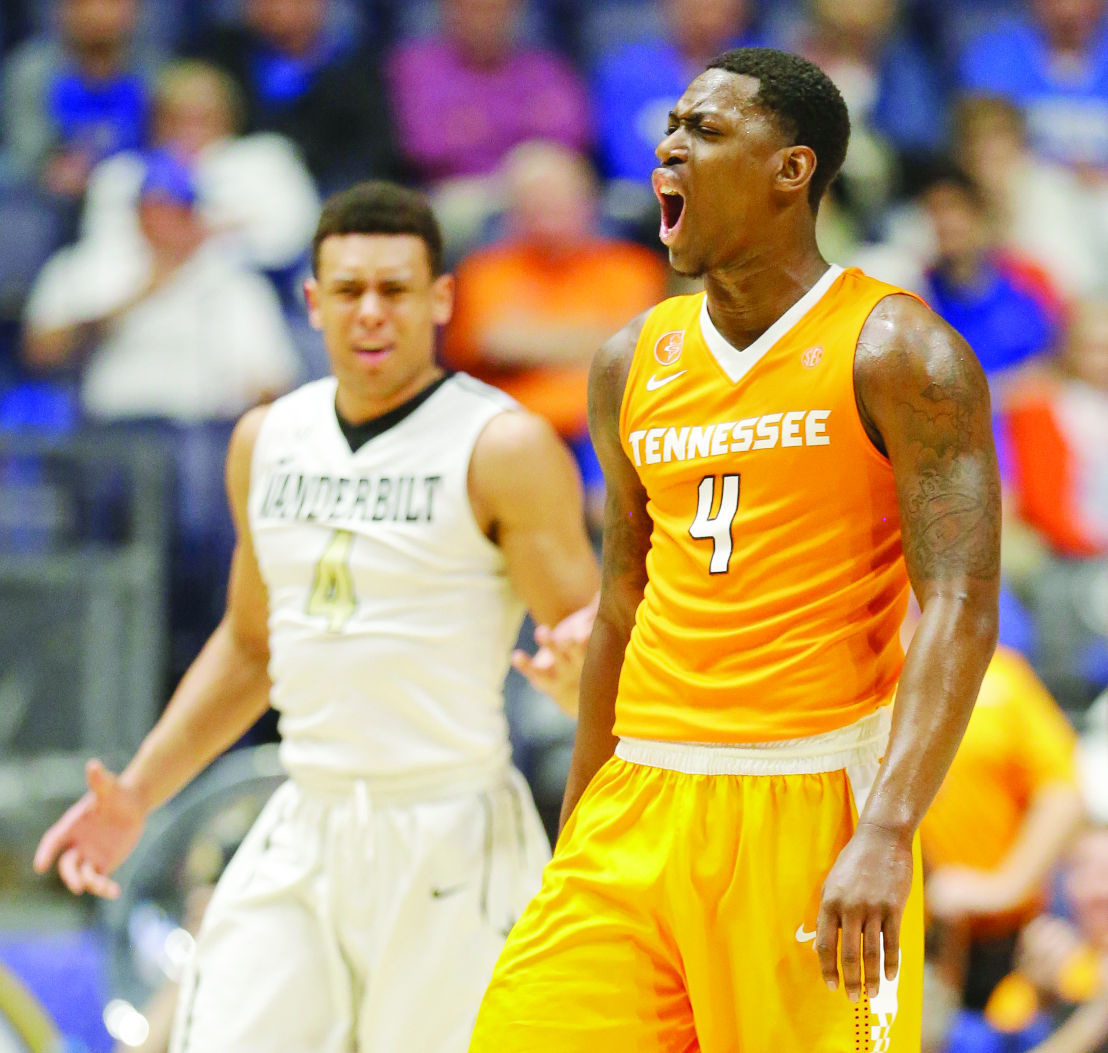 Armani Moore leaves lasting impression on Tennessee teammates