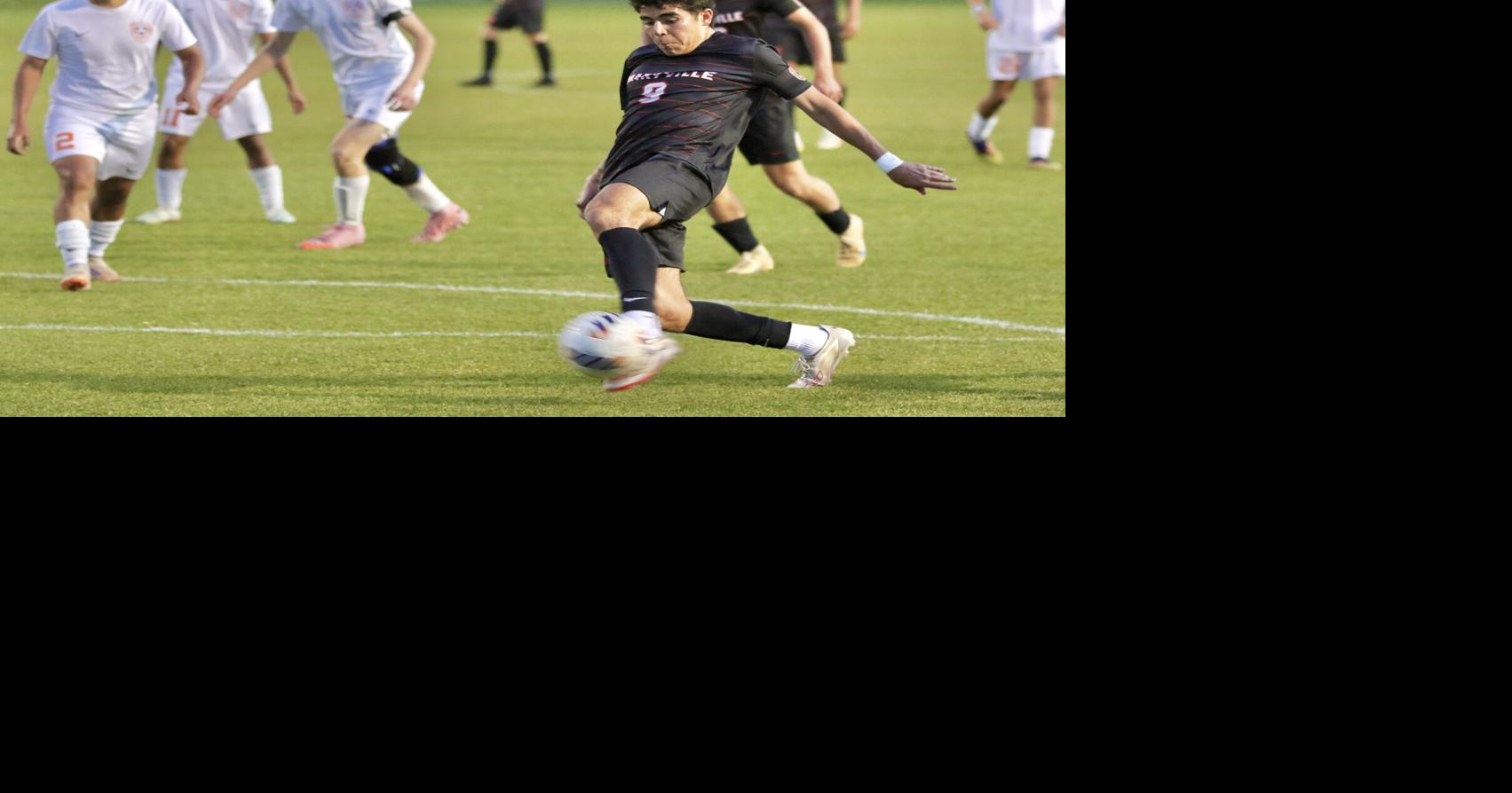 Maryville soccer holds off Hardin Valley to advance in district tournament