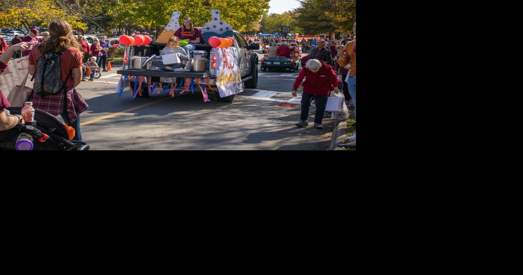 Maryville College Parade