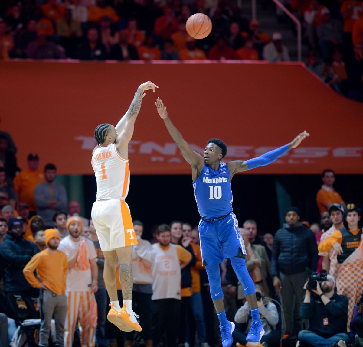 Offense Flounders In No 19 Vols Loss To No 13 Memphis Sports Thedailytimes Com