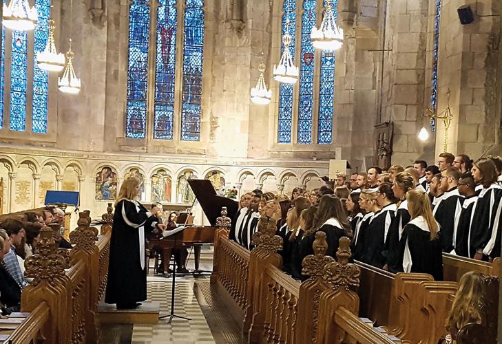 2016 choir performance in Scotland