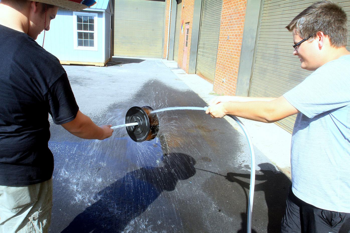 William Blount Stem Students Build Models For Chilhowee Dam Research News Thedailytimes Com