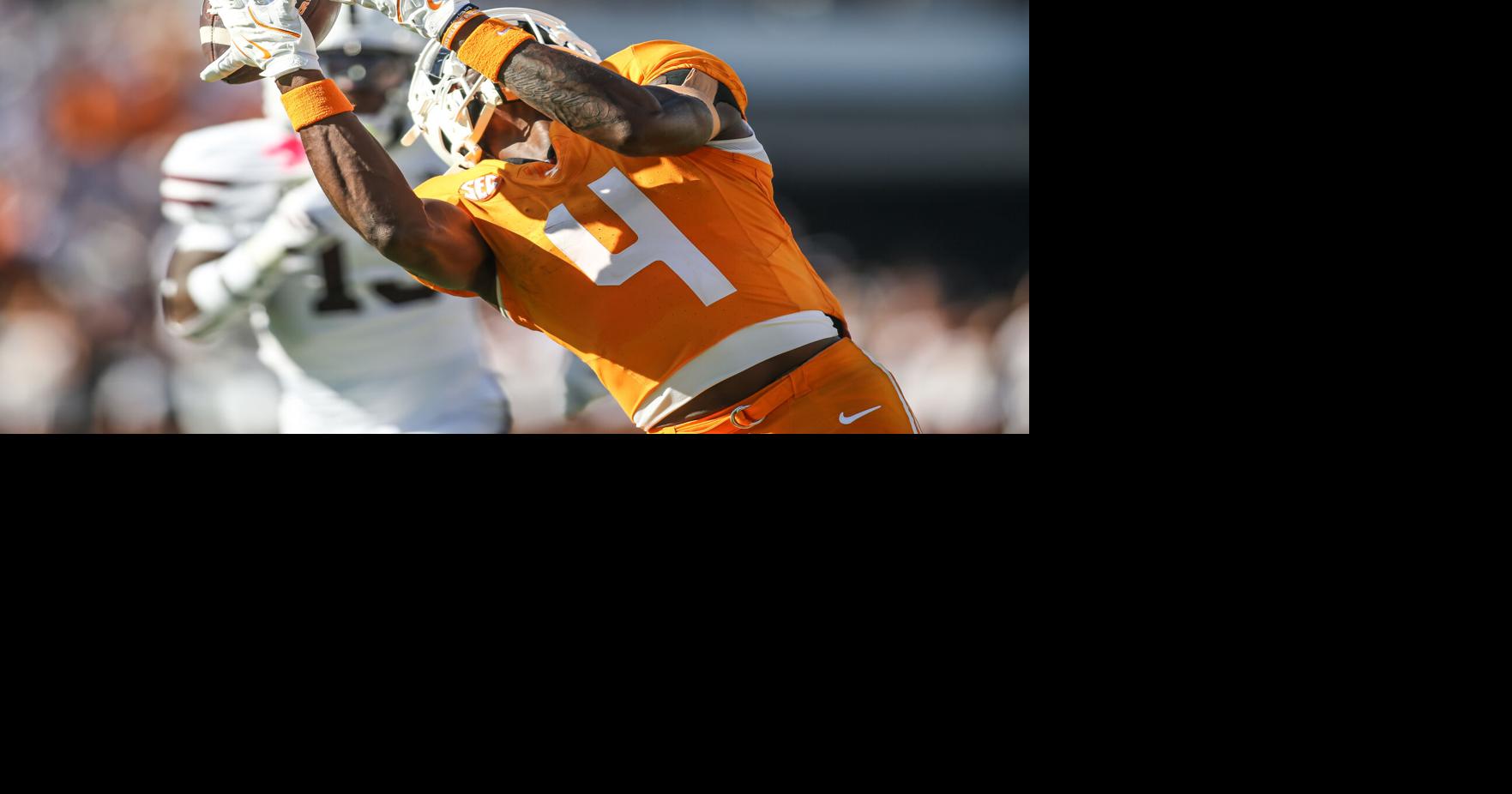 Tennessee's Matthews, Staley Named to 2026 Biletnikoff Award preseason Watch List