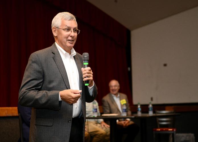 Maryville High School alumni drum majors lead today's students through Centennial Speakers