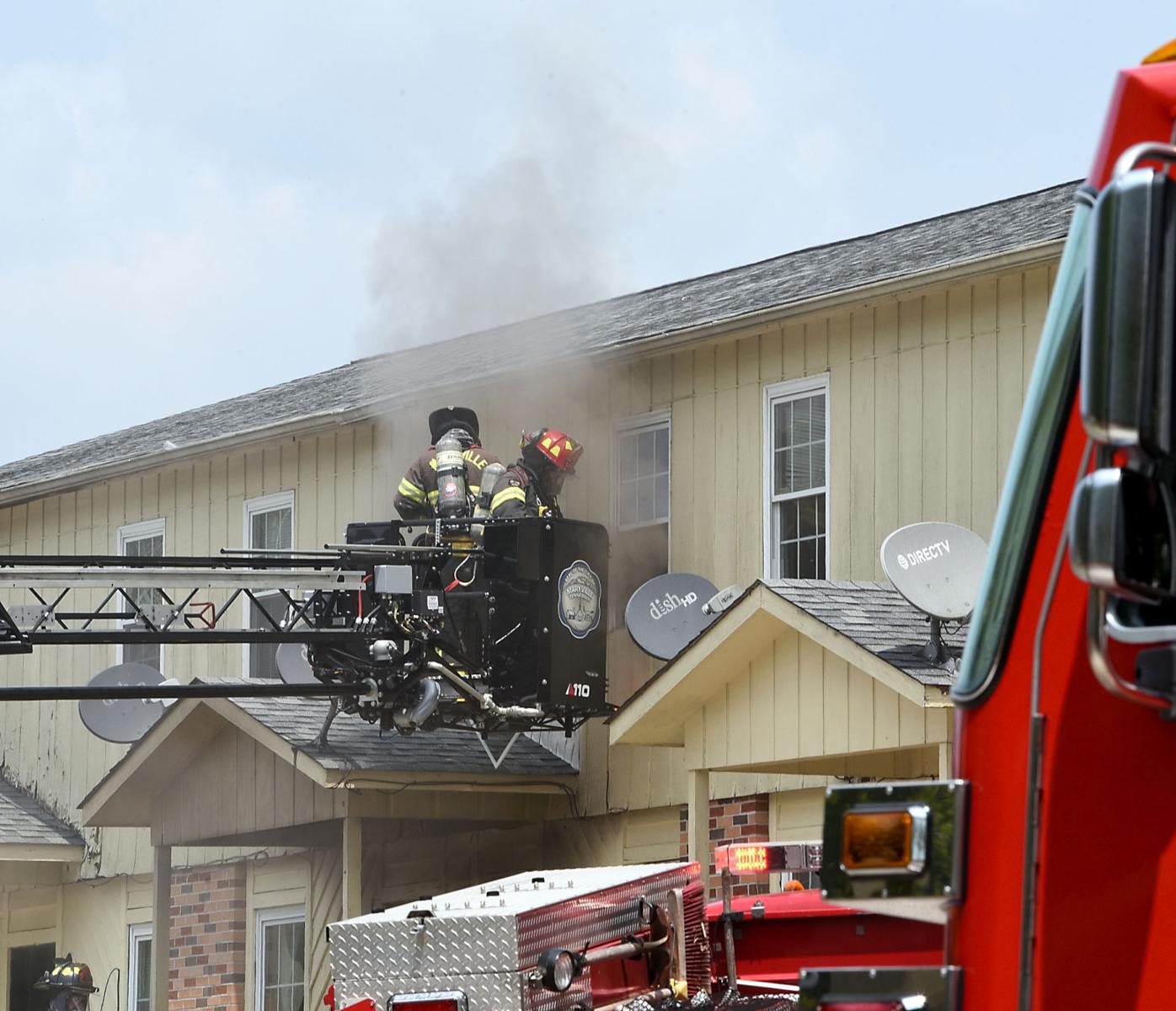 Three families displaced after fire at Maryville apartment complex