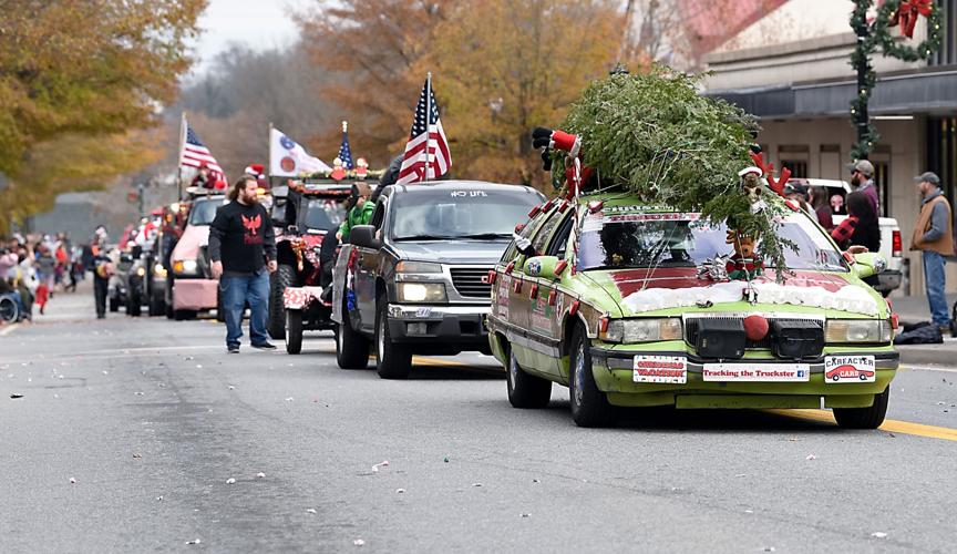 Has Gray Jaycees Revealed 2022 Christmas Prade Theme Yet Gallery: Jaycees Christmas Parade Brings Holiday Spirit In 2020 | Community  | Thedailytimes.com