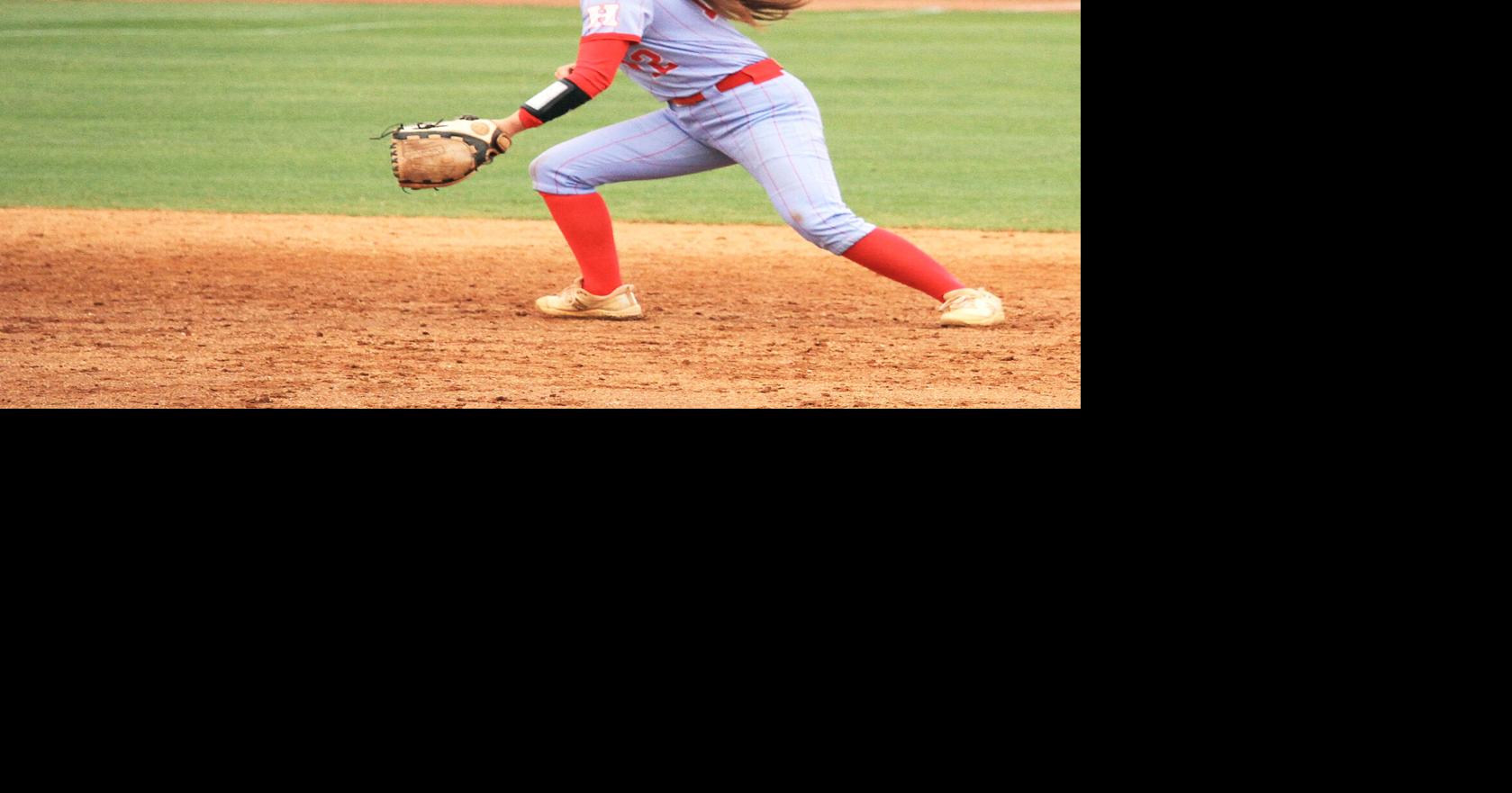 Heritage softball bounces back to down Farragut in triple play finale ...