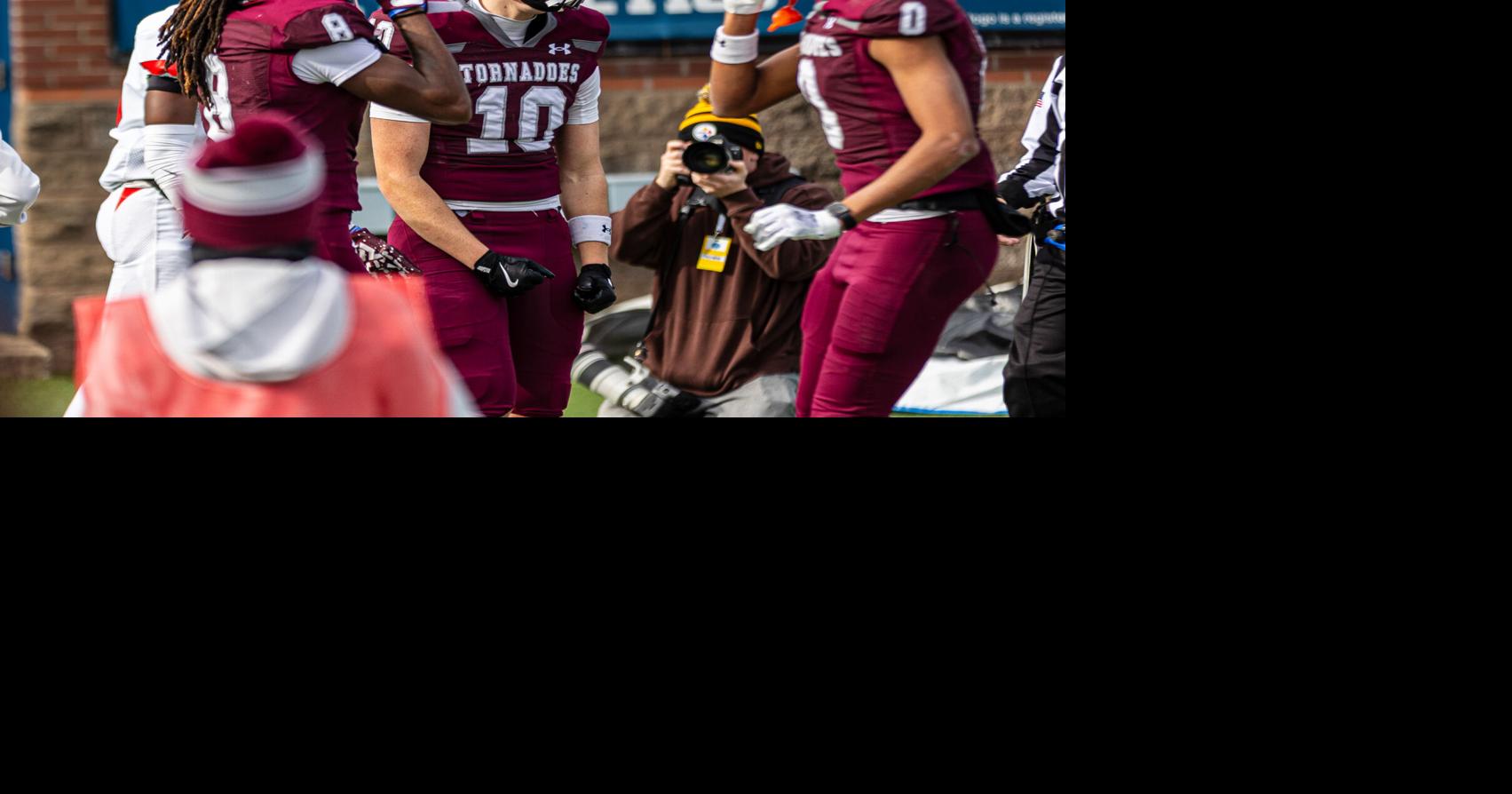 Alcoa avoiding complacency ahead of another title defense