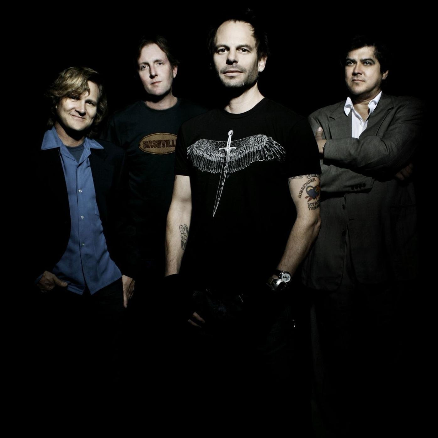 STILL 'MISERABLE' AFTER ALL THESE YEARS Gin Blossoms celebrate the