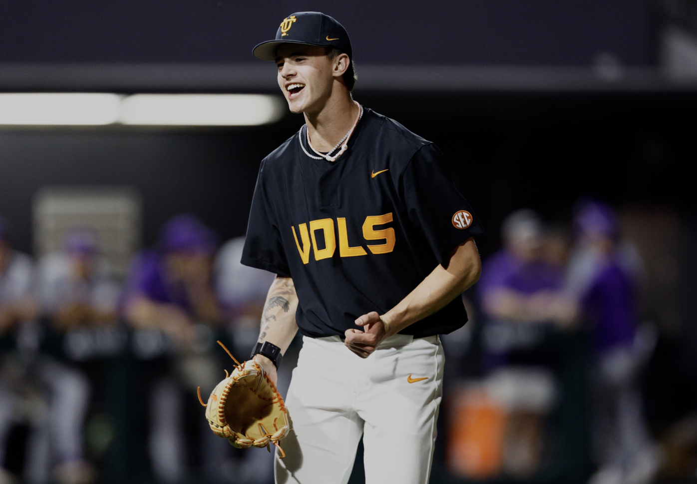 スポーツ選手  LET THE GAMES BEGIN Appenzeller earns freshman All-America honors from Perfect Game