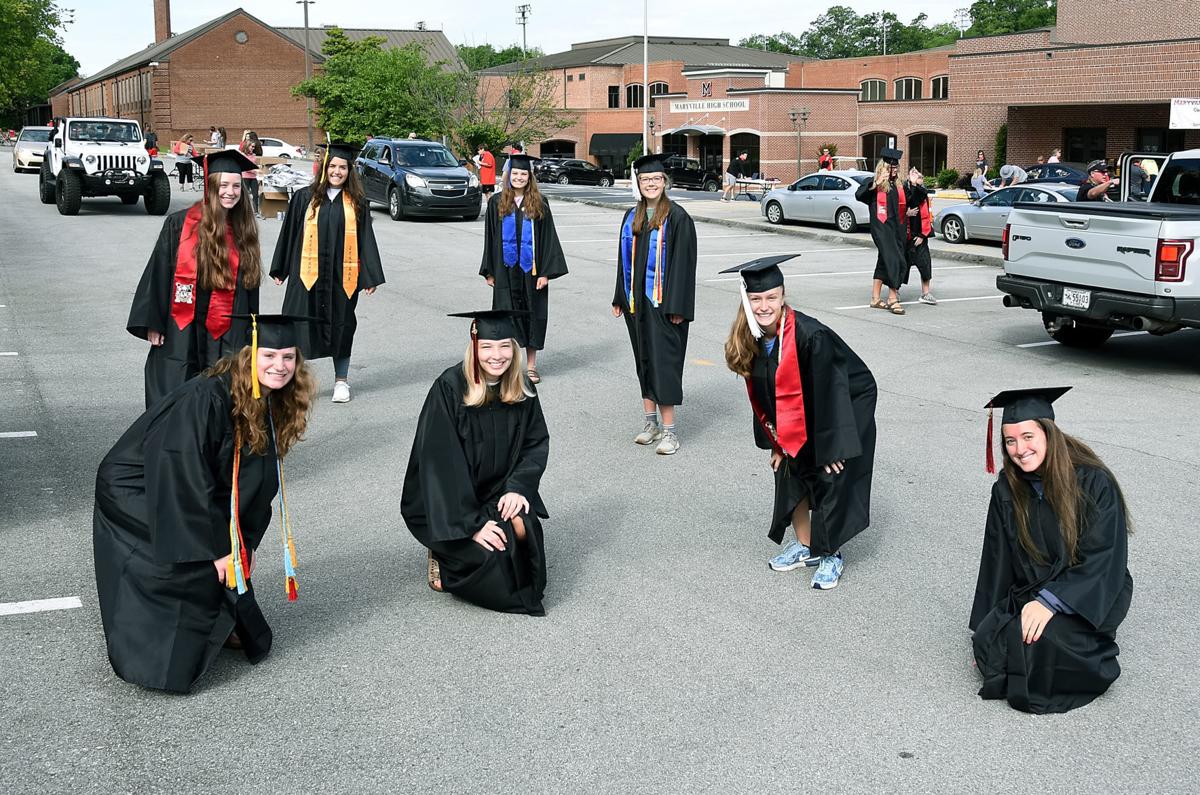 Maryville High School Seniors Ready For Graduation Amid Covid 19