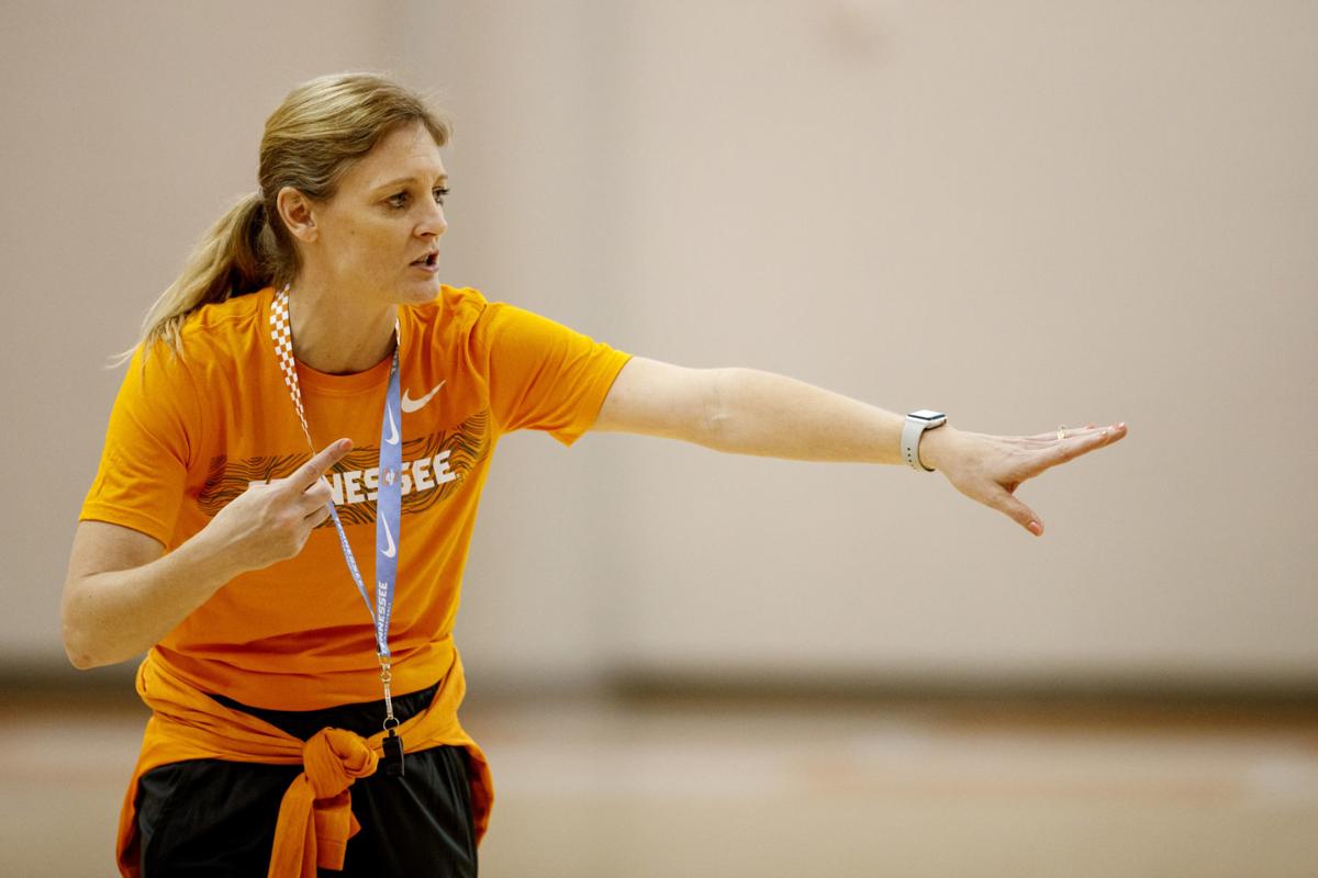 Team Chemistry A Priority For Tennessee Women S Basketball Team Sports Thedailytimes Com