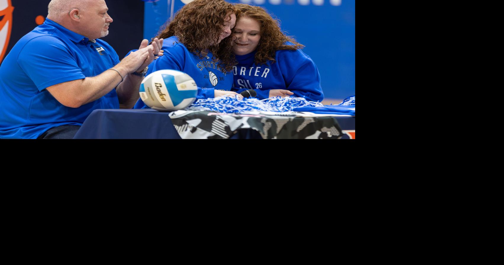 william-blount-s-ava-ramsay-signs-with-shorter-volleyball-sports