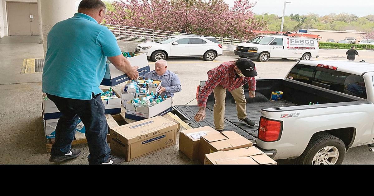 Schools donate hand sanitizer, wipes to Blount Memorial Hospital, Blount County Sheriff's Office