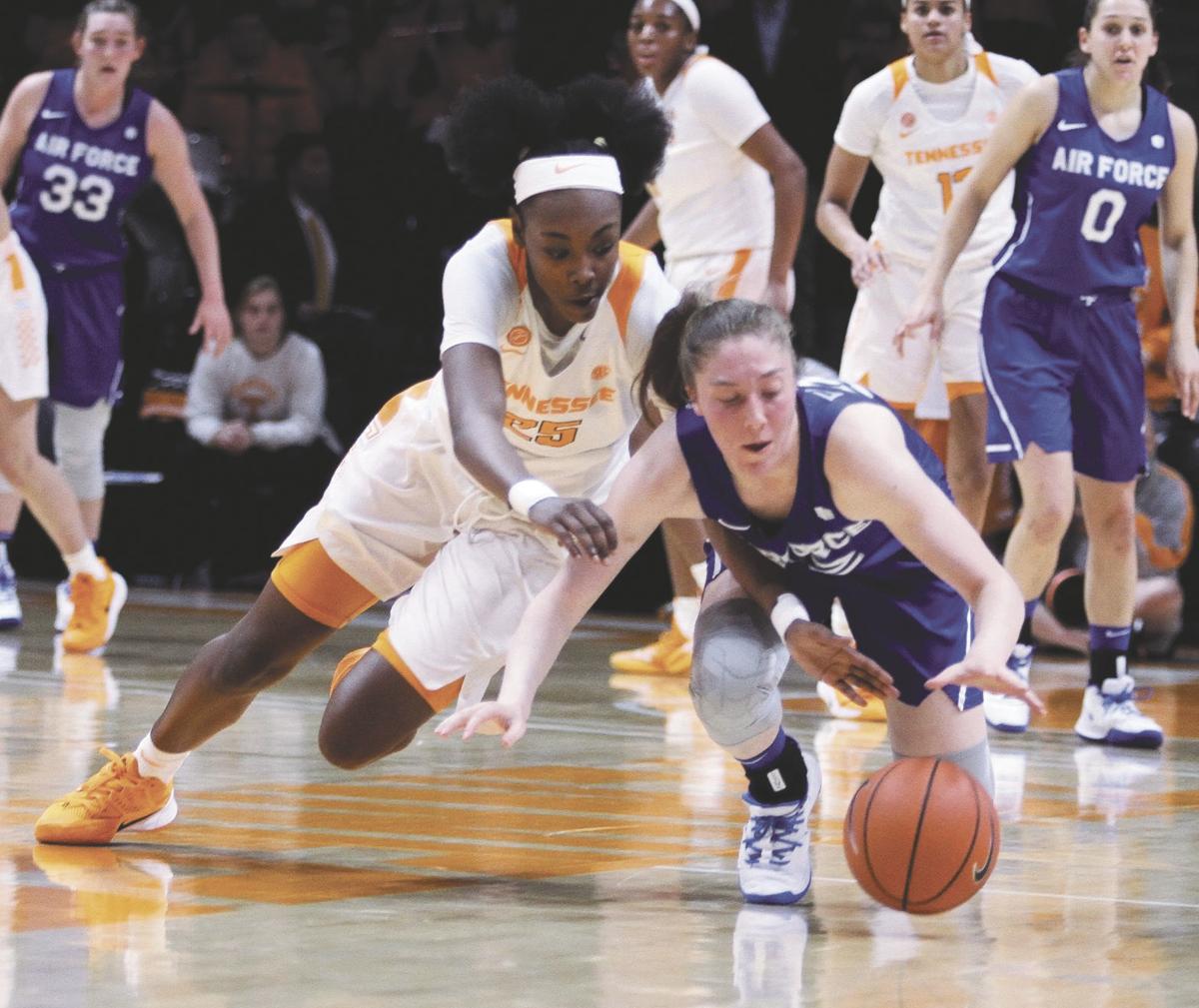 Lady Vols Win The Game Lose The Rebounding Battle Against Air