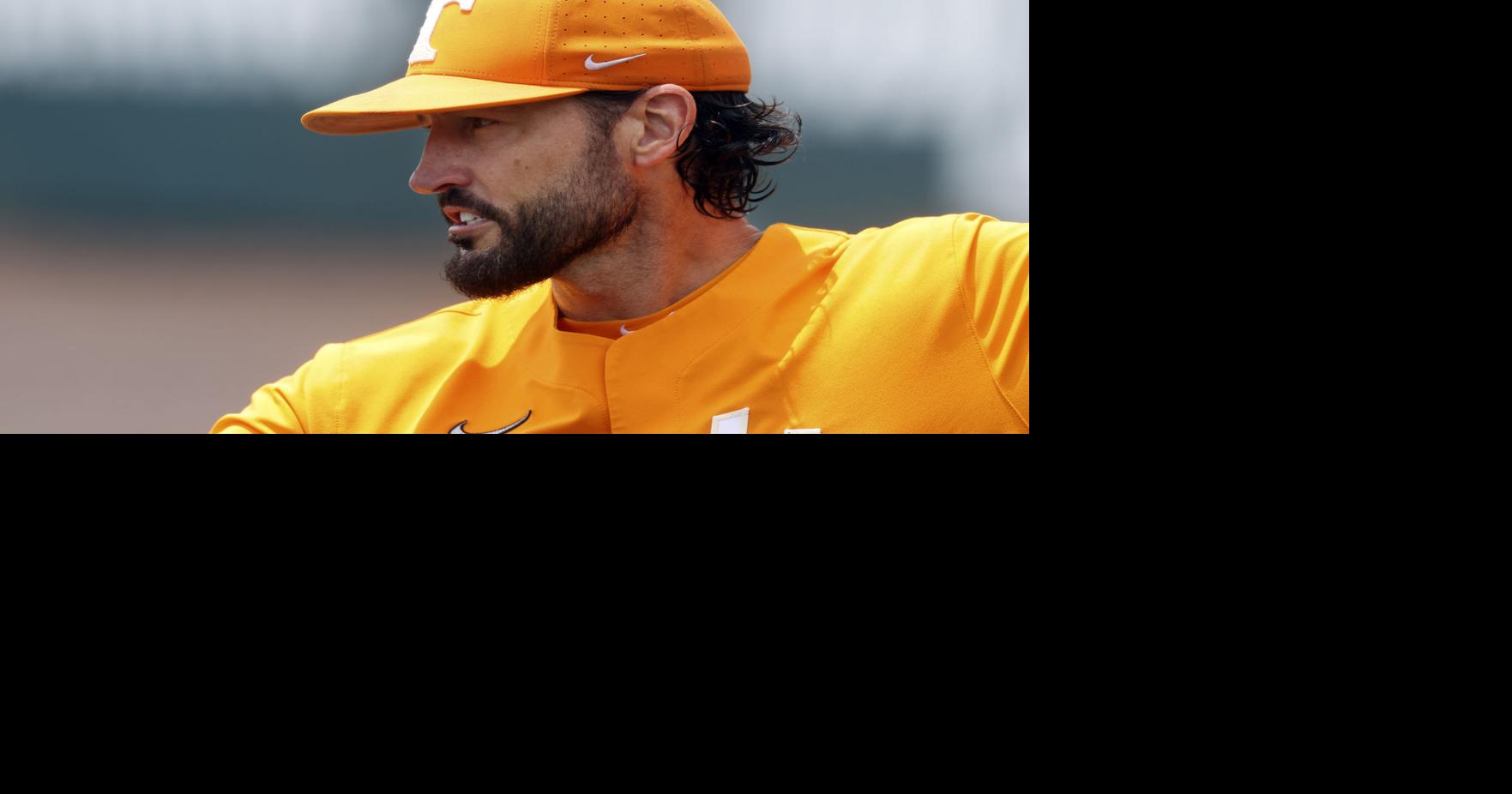 Tennessee baseball scores eight unanswered runs to finish sweep of