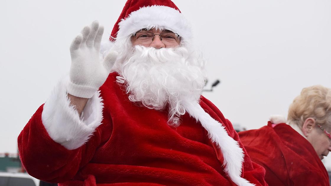 Officer Moats Foundation Is Jaycees Christmas Parade S 2020 Grand Marshal News Thedailytimes Com Maryville Tn Christmas Parade 2021