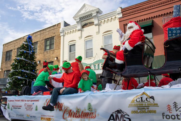 Huntingdon Tn Christmas Parade 2022 A Winter Wonderland In Warm Weather, The Annual Jaycees Christmas Parade  Fills Downtown Streets | News | Thedailytimes.com