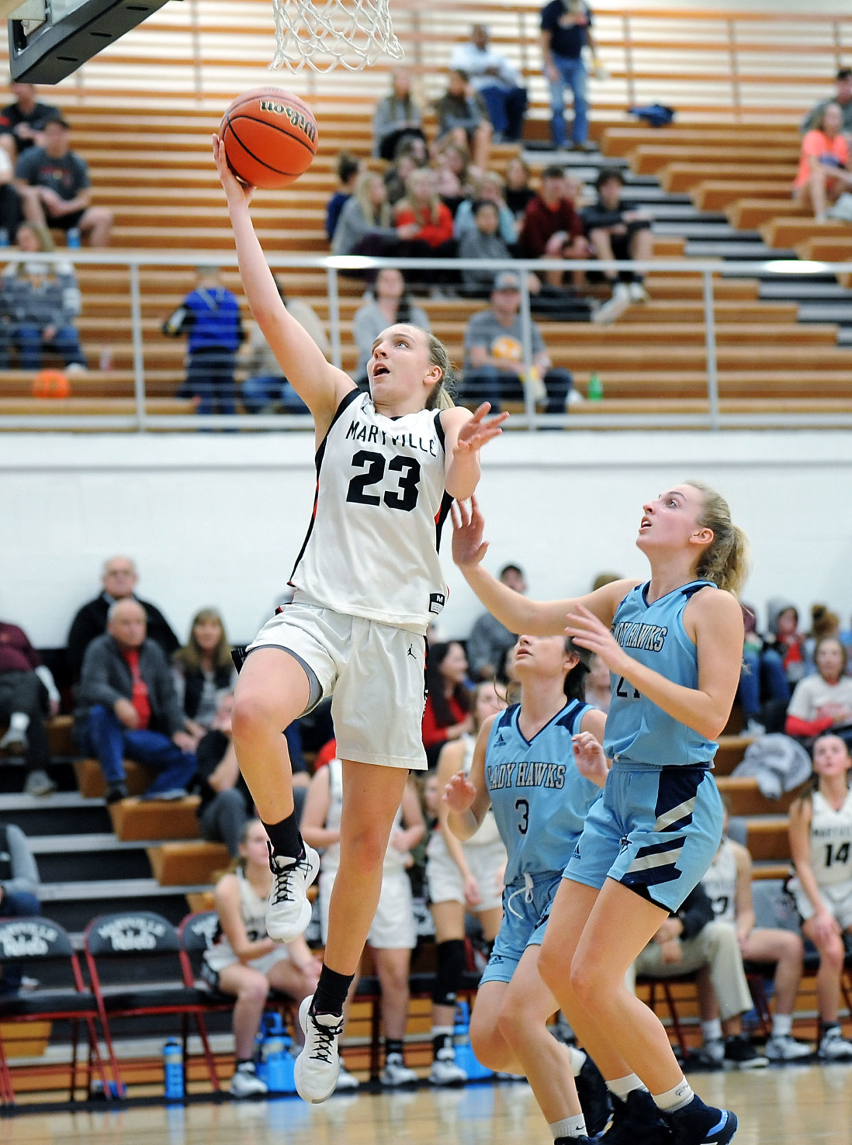 Denae Fritz Eclipses 1,000 Career Points As Maryville Sweeps Hardin ...