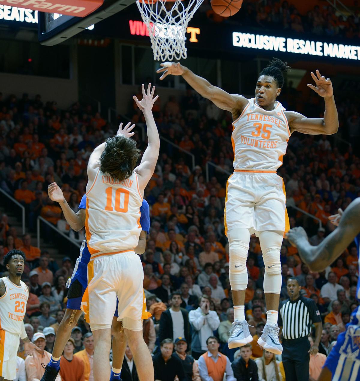 Offense Flounders In No 19 Vols Loss To No 13 Memphis Sports Thedailytimes Com