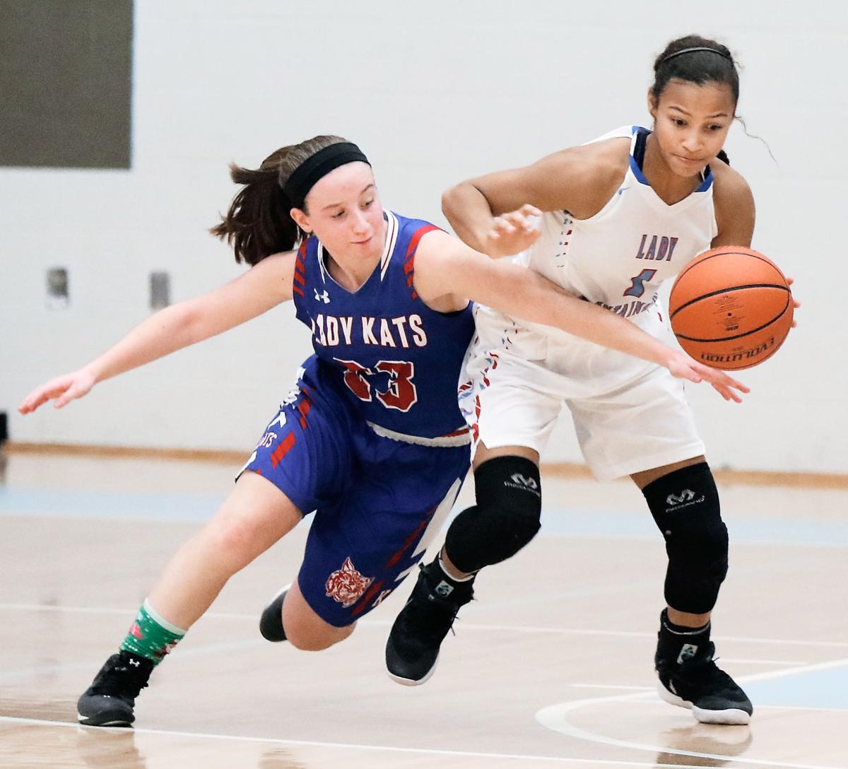 Heritage Girls Outlast Lee County Earn Championship Berth