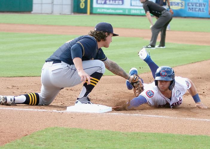 Nico Hoerner speeds up to notch first Tennessee Smokies dinger
