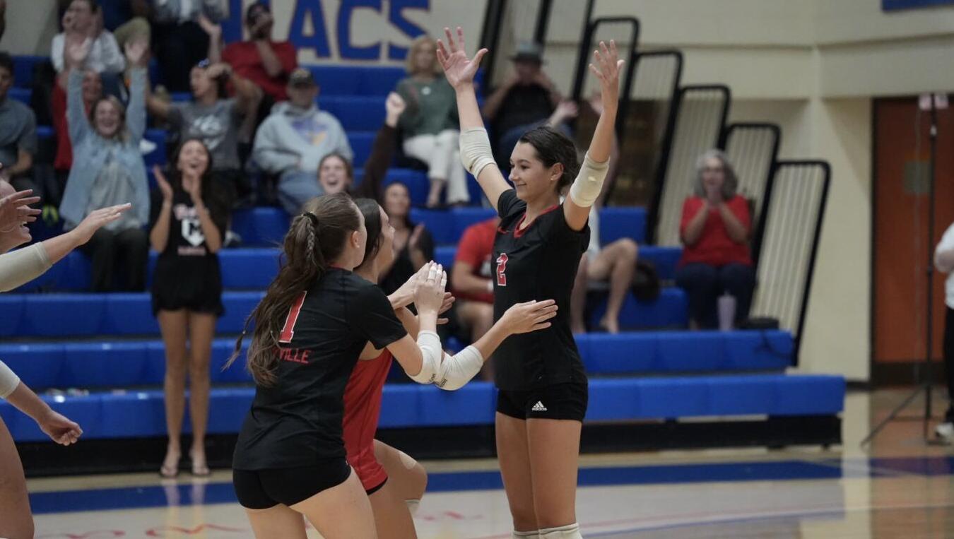 Lady Rebels down William Blount in five set district thriller