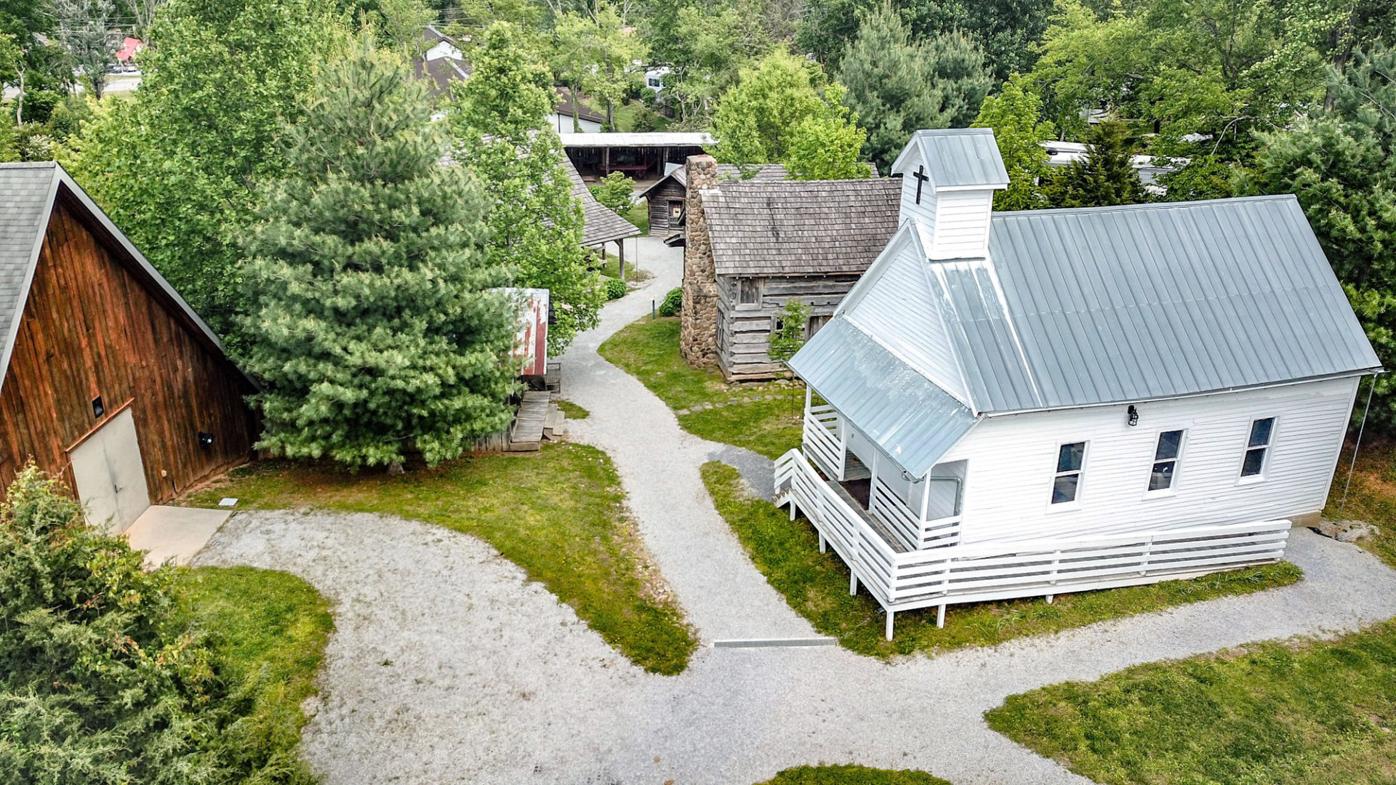 Great Smoky Mountains Heritage Center Brings History To Life Mdt Special Thedailytimes Com Great Smoky Mountains Heritage Center Brings History To Life Mdt Special Thedailytimes Com