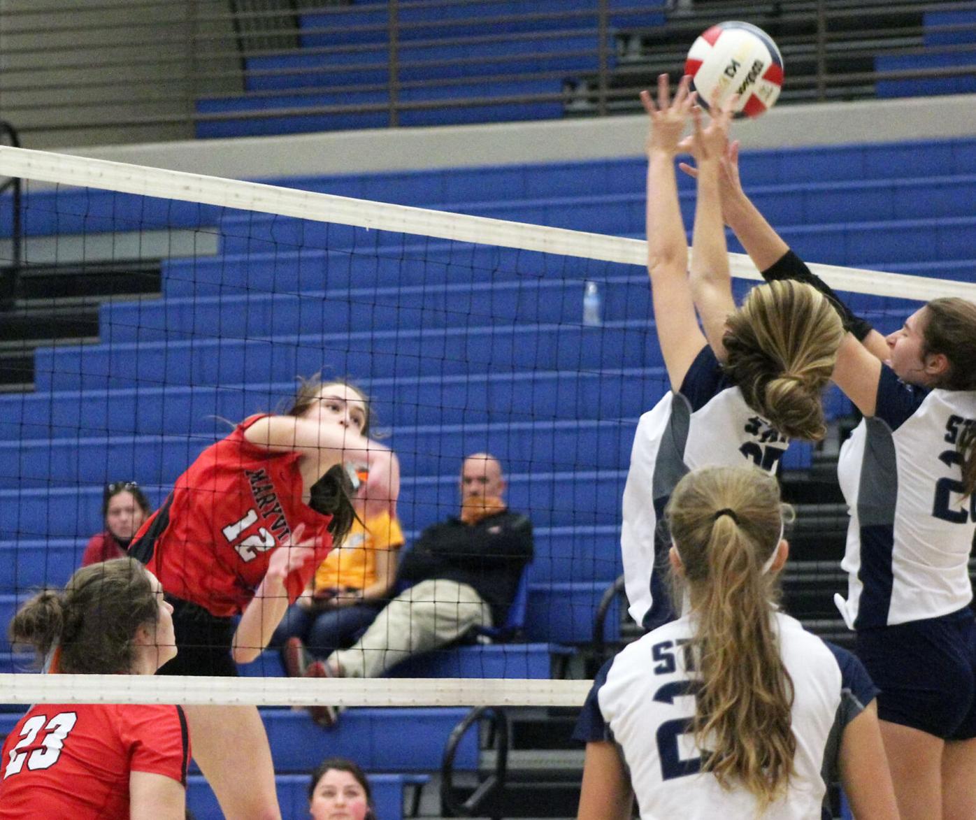 Maryville volleyball opens state tournament with win over Seigel ...