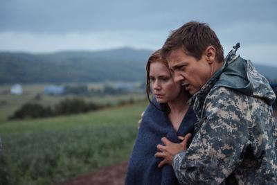 Review Sci Fi Film Arrival Isn T Exactly A Spectacular One Entertainment Thedailytimes Com