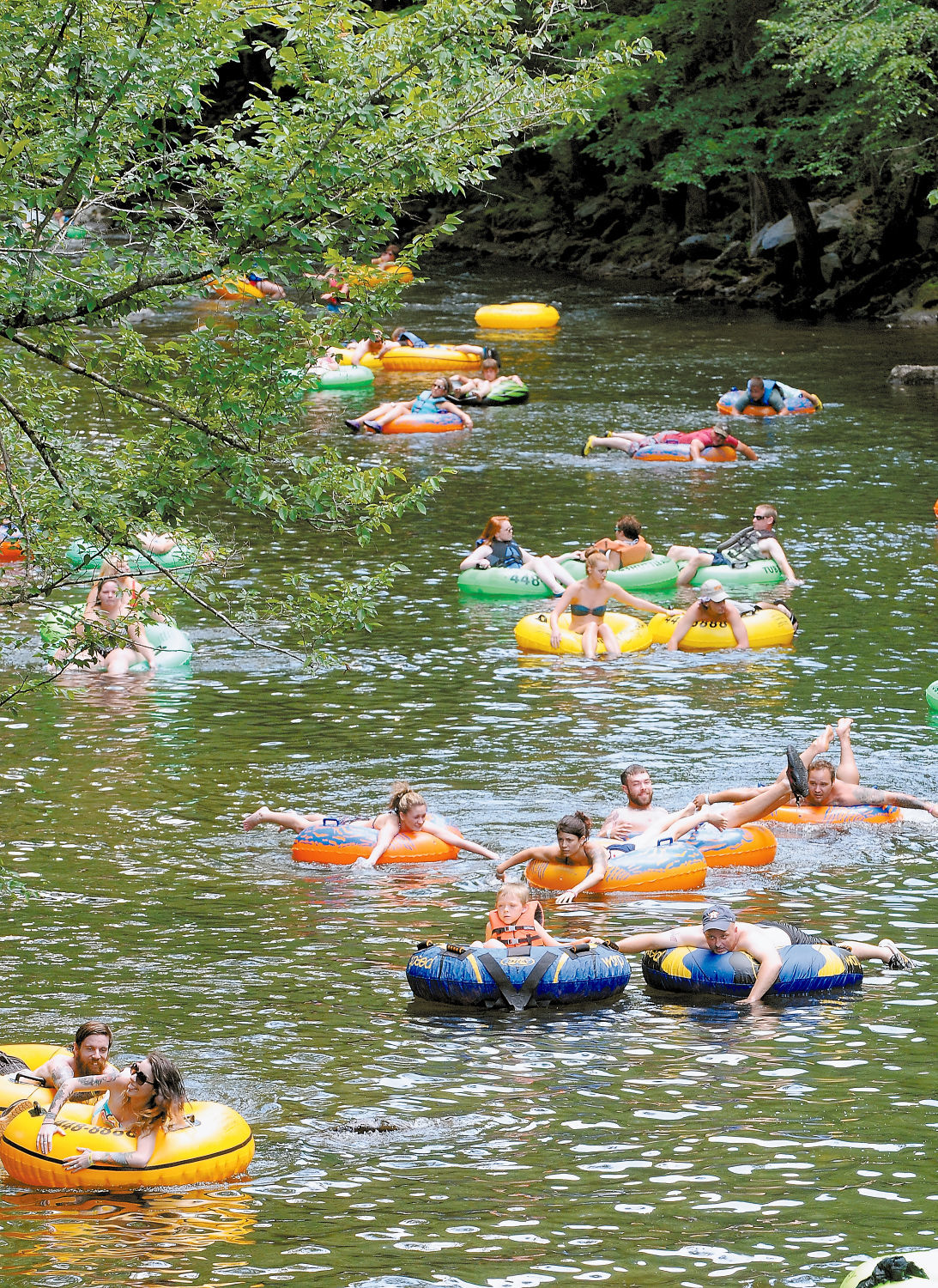 Townsend offers tubing aplenty on Little River Entertainment